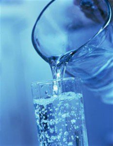 Aprenda a receita da água que seca barriga